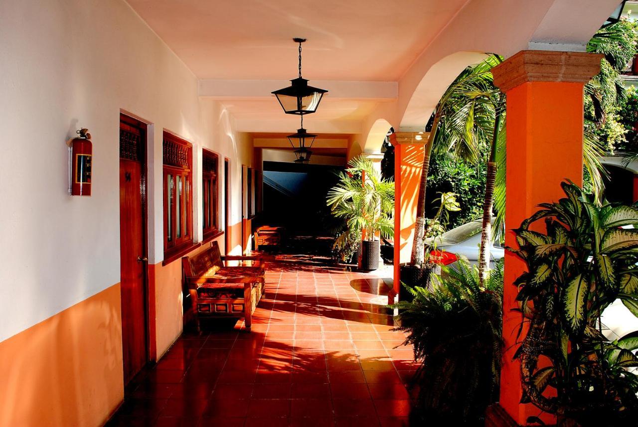 Hotel Posada Del Sol Apatzingan de la Constitucion Екстер'єр фото