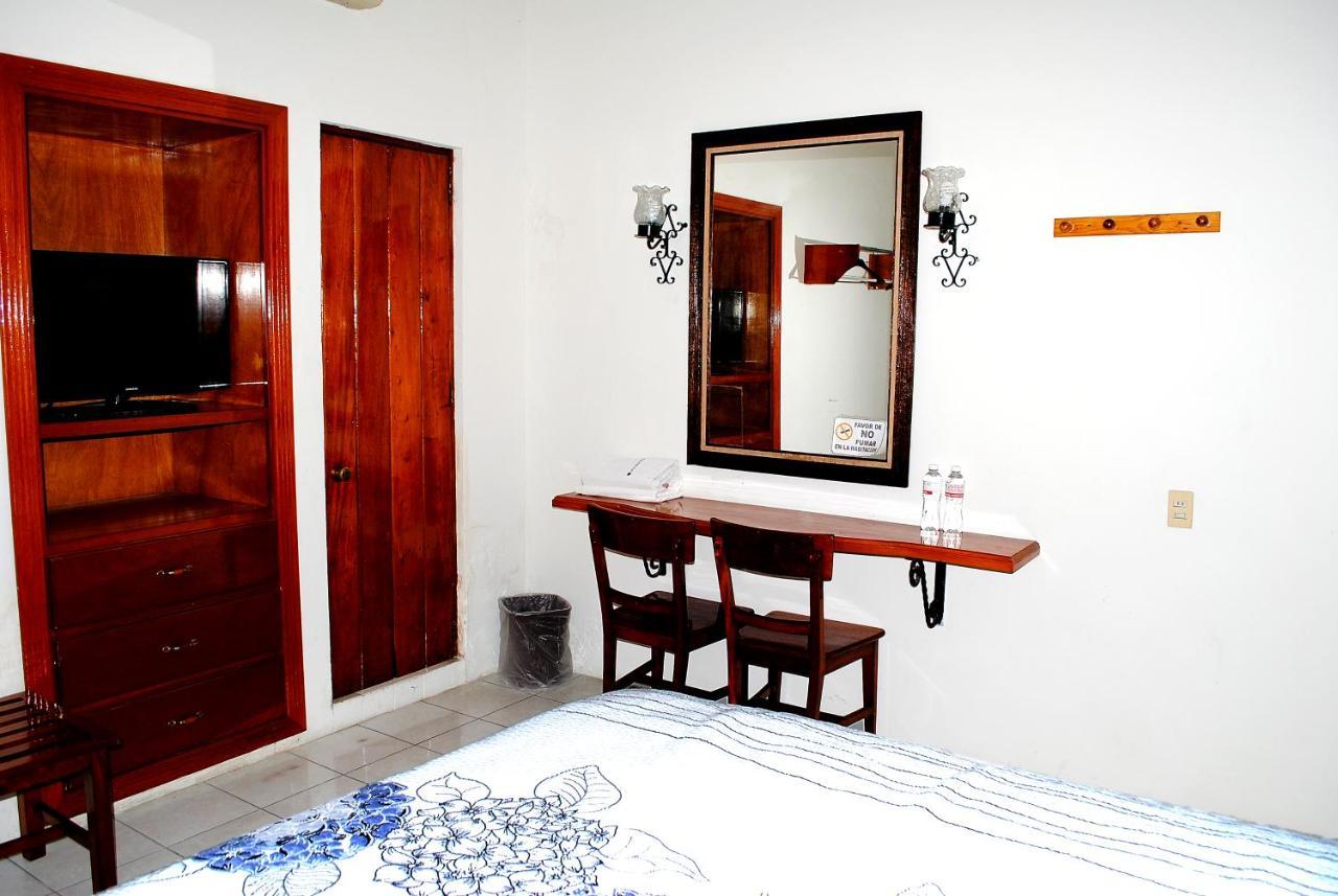 Hotel Posada Del Sol Apatzingan de la Constitucion Екстер'єр фото